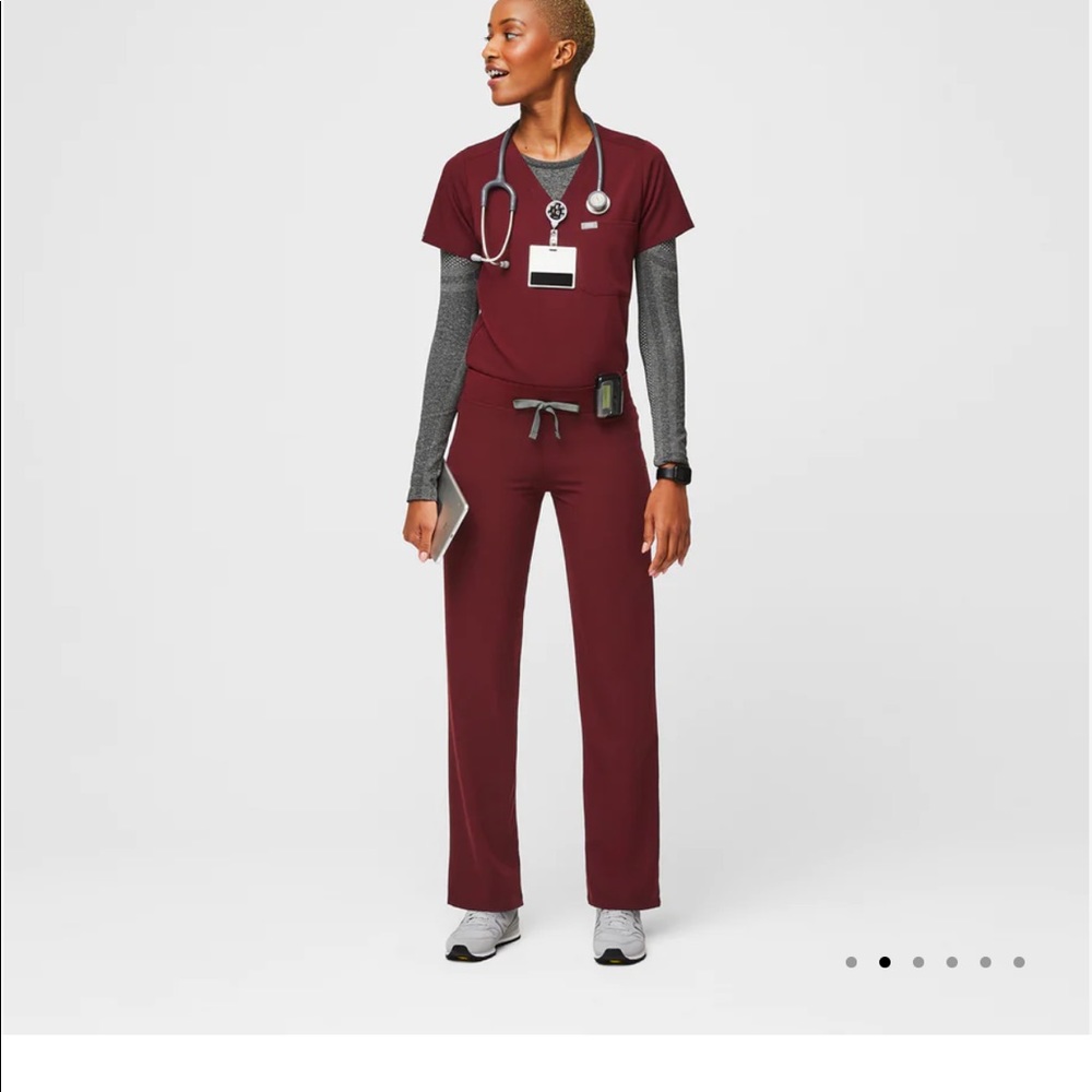 Figs scrub set burgundy small tall Livingston pants and Catarina top